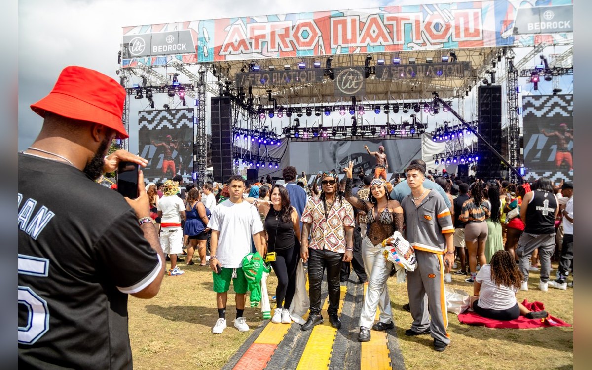 Artículo de BridgeDetroit: Getting a beat on Afro Nation