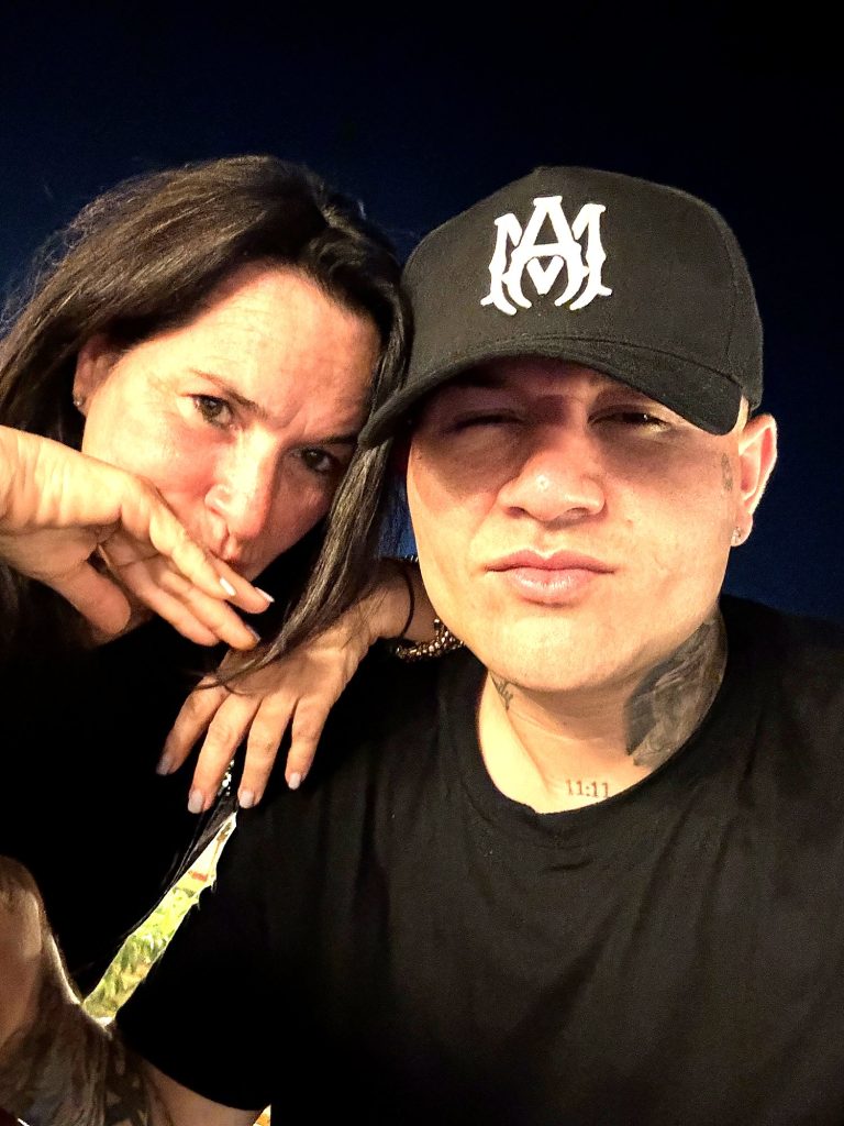 Kevin Flórez y sndy.